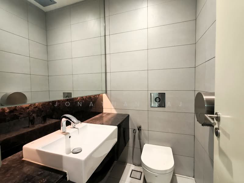 Pejabat untuk Dijual di Damansara Heights (Kuala Lumpur) - Jonathan Raj - Bathroom - PropertyGuru.com.my
