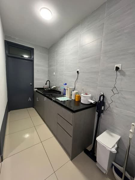 Kondominium untuk Disewa di KSL Residence 2 @ Kangkar Tebrau - Alfred Yap - Kitchen - PropertyGuru.com.my