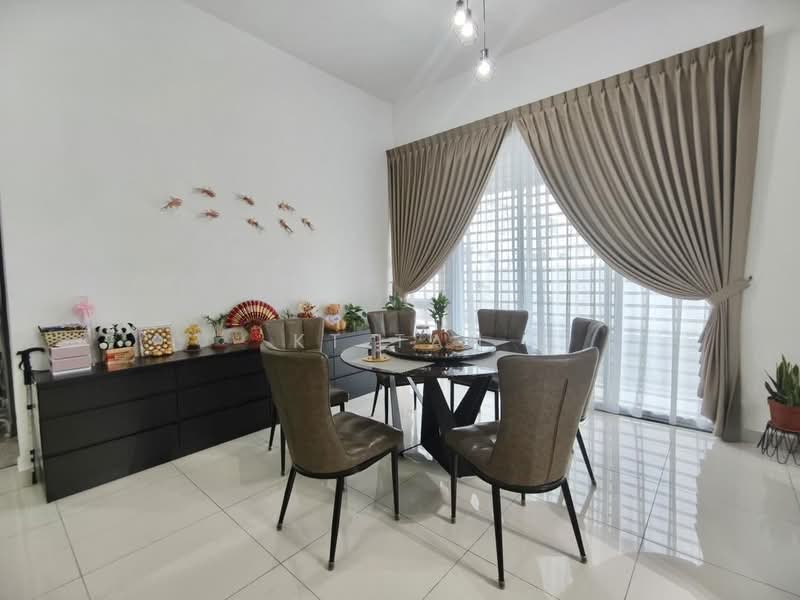 Rumah Teres untuk Dijual di Johor Bahru (Johor) - KT Tan - Dining Room - PropertyGuru.com.my