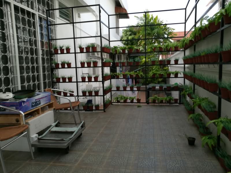 Semi-Detached House for Sale in Island Glades (Jelutong) - Xinnee . - Balcony - PropertyGuru.com.my