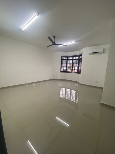 Rumah Teres 2 Tingkat untuk Disewa di Permas Jaya (Johor Bahru) - Eric Wong - PropertyGuru.com.my
