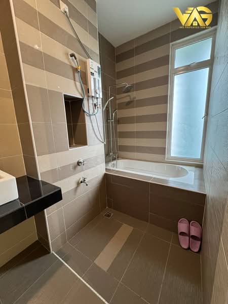 Rumah Berkembar untuk Dijual di Bandar Dato Onn (Tebrau) - Calley Chin - PropertyGuru.com.my