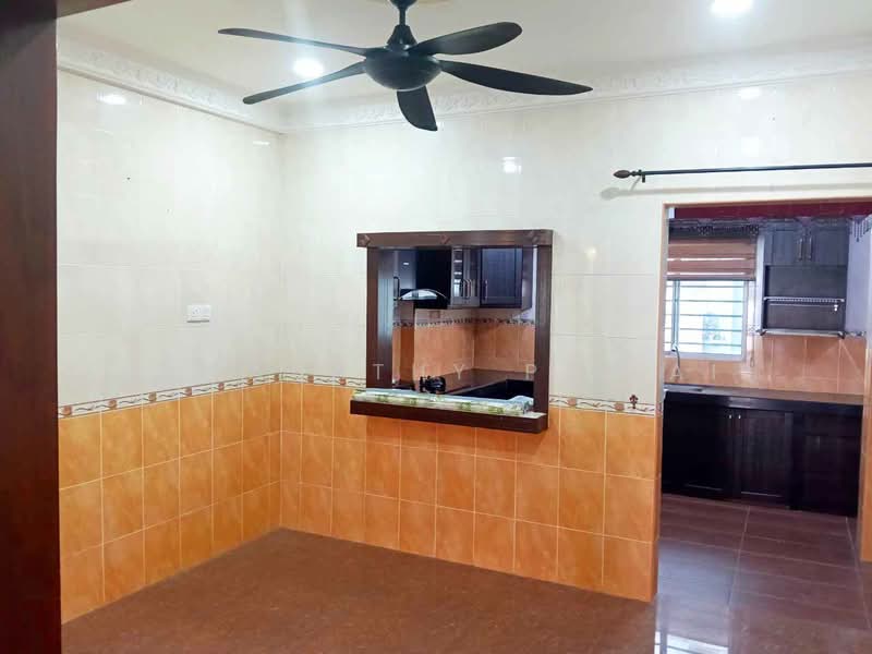 Rumah Teres 2 Tingkat untuk Dijual di Taman Sri Bayu (Rawang) - Sababathy Pillai - Kitchen - PropertyGuru.com.my