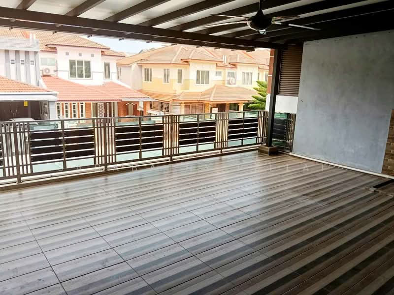 Rumah Teres 2 Tingkat untuk Dijual di Taman Sri Bayu (Rawang) - Sababathy Pillai - Balcony - PropertyGuru.com.my
