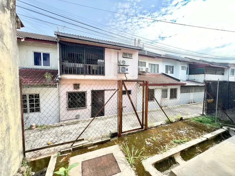 2-storey Terraced House for Sale in Kajang (Selangor) - Ammeer Nadzrai - Exterior - PropertyGuru.com.my