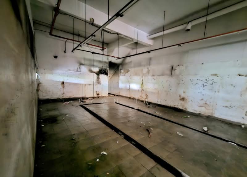 Kedai untuk Disewa di Taman Gaya (Ulu Tiram) - Ryon Teh - Interior - PropertyGuru.com.my