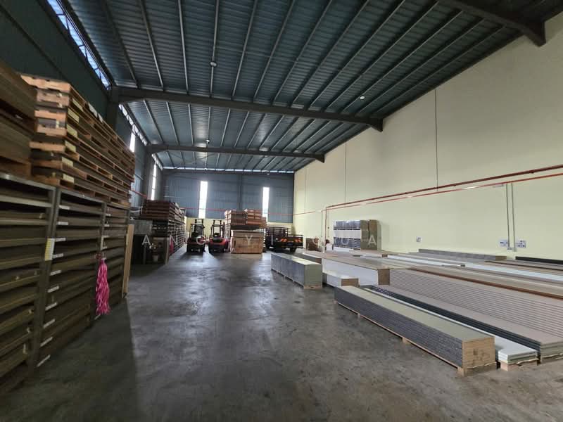 Kilang untuk Dijual di Kampung Baru Sungai Buloh (Seksyen U19) (Sungai Buloh) - Ang Yi Quan - PropertyGuru.com.my