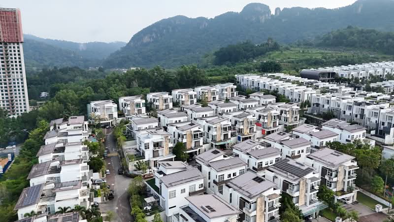 Rumah Berkembar untuk Dijual di Ampang Jaya (Ampang) - Lucas Choo - Exterior - PropertyGuru.com.my