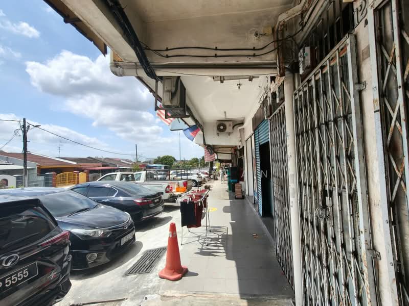 Shop for Sale in Taman Ungku Tun Aminah (Skudai) - SASER TAN. - Exterior - PropertyGuru.com.my