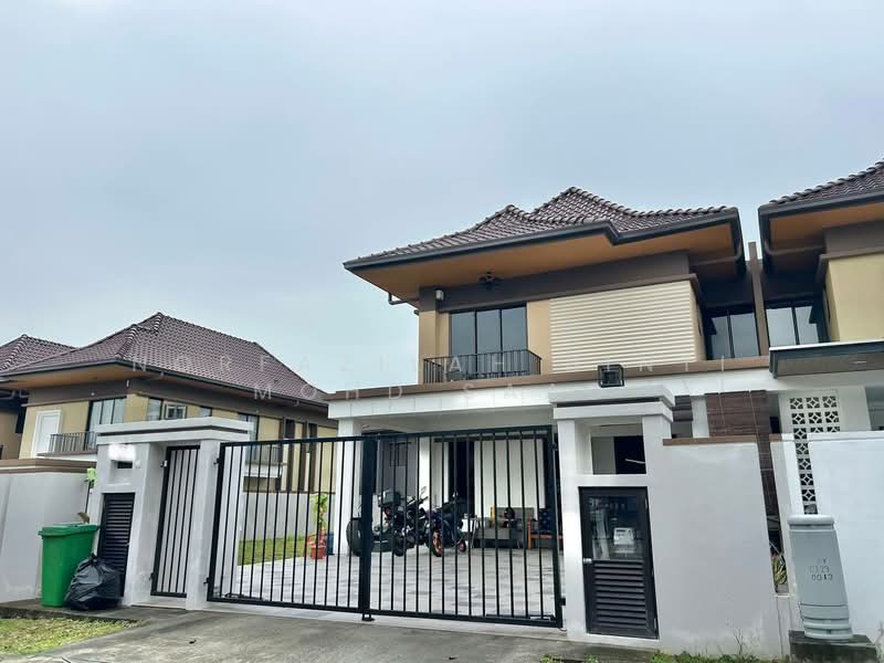 Rumah Berkembar untuk Dijual di Setia Maiyuri (Semenyih) - Norfazilah Binti Mohd Saad - Exterior - PropertyGuru.com.my