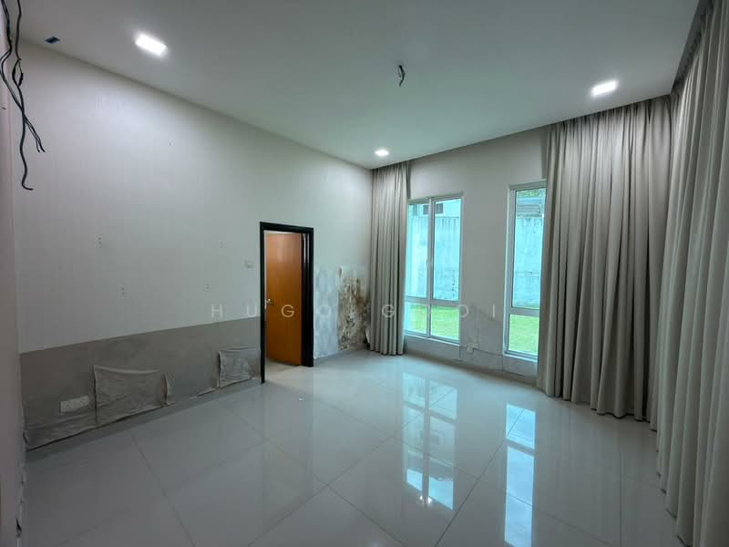 Bungalow for Rent in Ampang (Selangor) - Hugo Gooi - Living Room - PropertyGuru.com.my