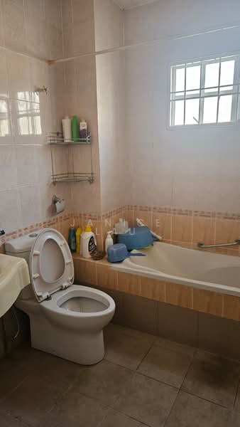 2-storey Terraced House for Sale in Taman Minang Ria (Cheras) - Janice Lau - Bathroom - PropertyGuru.com.my