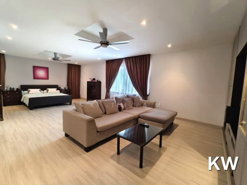 Semi-Detached House for Sale in Kota Kemuning (Shah Alam) - SK Thiam - Bedroom - PropertyGuru.com.my