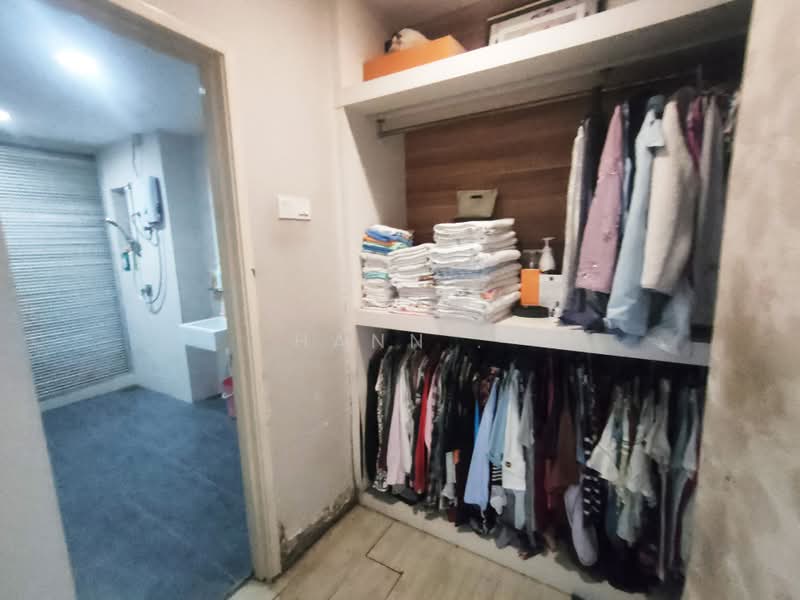 Rumah Teres 2 Tingkat untuk Dijual di Bandar Puchong Utama (Puchong) - Hann . - Bathroom - PropertyGuru.com.my