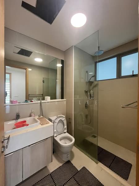 Service Residence for Sale at Southern Marina Residences - Zoey Lee - Bathroom - PropertyGuru.com.my