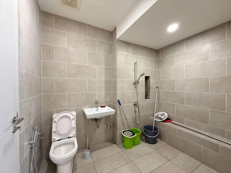 Semi-Detached House for Sale in Setia Eco Park (Setia Alam) - Lucas Ng - Bathroom - PropertyGuru.com.my