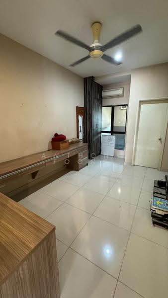 Rumah Teres 2.5-Tingkat untuk Dijual di Sutera Damansara (Damansara Damai) - Anthony Foong - Bedroom - PropertyGuru.com.my
