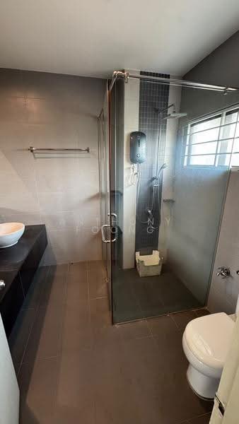 Rumah Teres 2.5-Tingkat untuk Dijual di Sutera Damansara (Damansara Damai) - Anthony Foong - Bathroom - PropertyGuru.com.my
