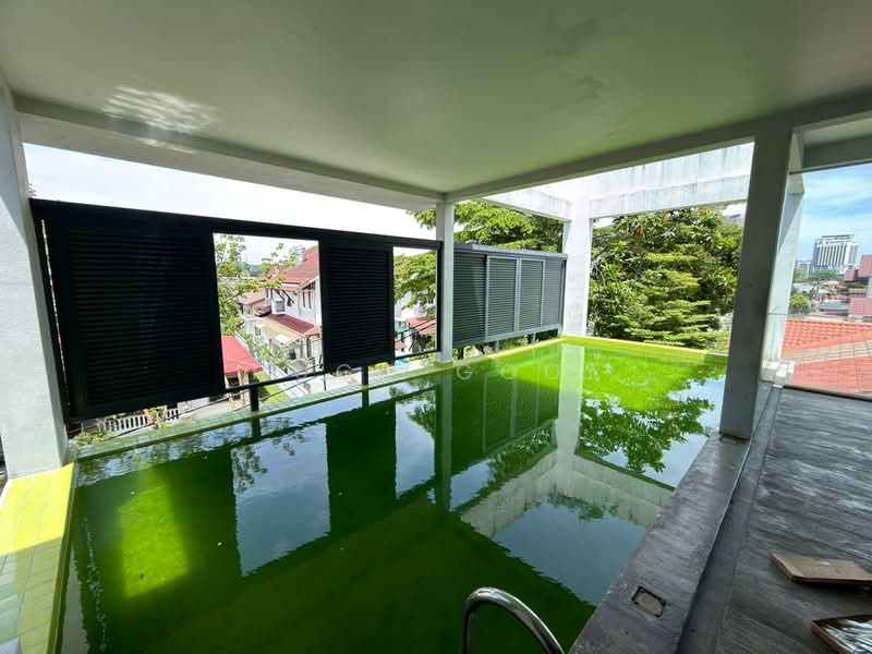 Bungalow for Rent in Petaling Jaya (Selangor) - Hugo Gooi - Pool - PropertyGuru.com.my