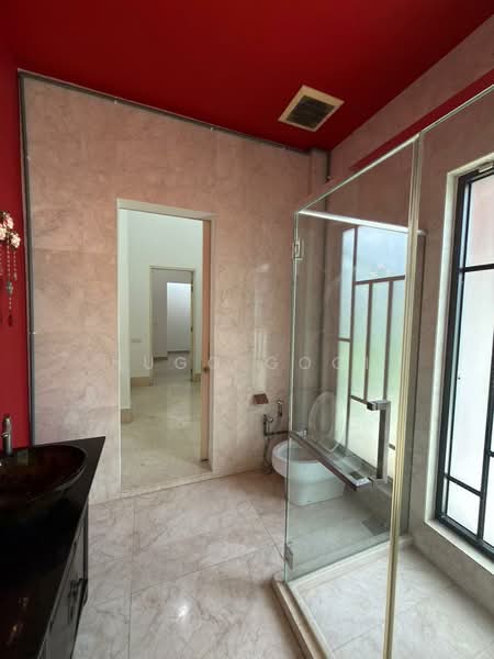Bungalow for Rent in Petaling Jaya (Selangor) - Hugo Gooi - Bathroom - PropertyGuru.com.my