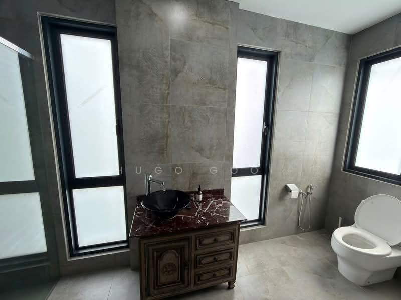 Bungalow for Rent in Petaling Jaya (Selangor) - Hugo Gooi - Bathroom - PropertyGuru.com.my