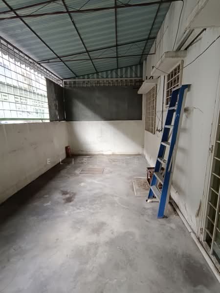 2-storey Terraced House for Sale in Sungai Besi Indah (Seri Kembangan) - Elise Heng - PropertyGuru.com.my