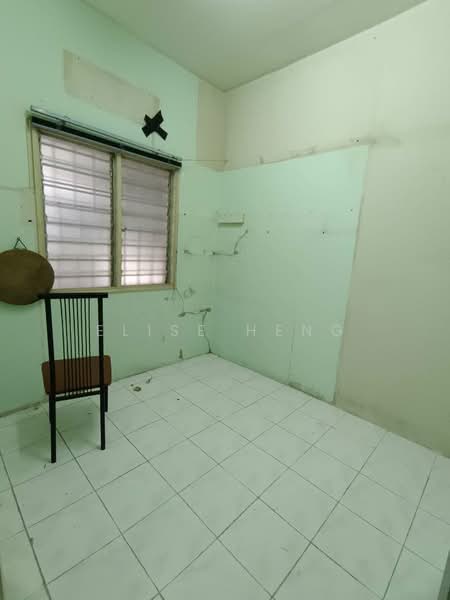 2-storey Terraced House for Sale in Sungai Besi Indah (Seri Kembangan) - Elise Heng - Interior - PropertyGuru.com.my