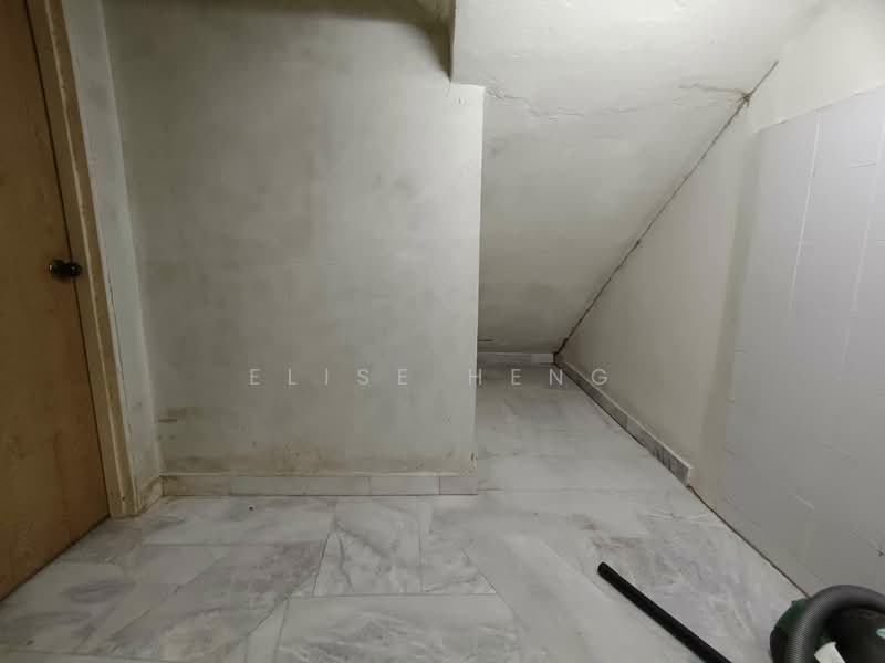 2-storey Terraced House for Sale in Sungai Besi Indah (Seri Kembangan) - Elise Heng - Store room  - PropertyGuru.com.my