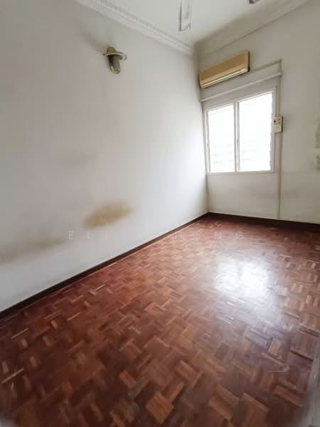 2-storey Terraced House for Sale in Sungai Besi Indah (Seri Kembangan) - Elise Heng - Interior - PropertyGuru.com.my
