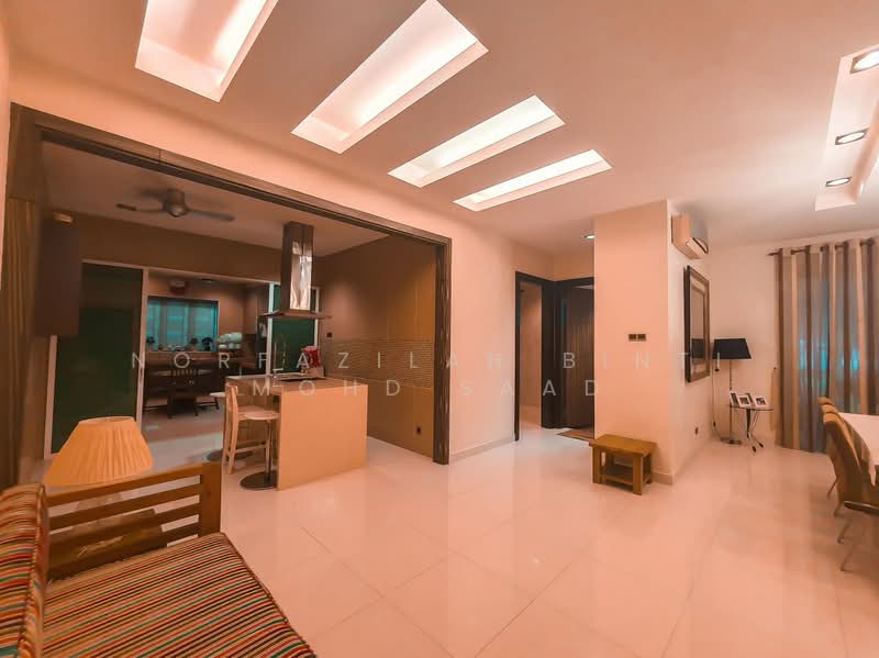 Semi-Detached House for Sale in Gombak (Kuala Lumpur) - Norfazilah Binti Mohd Saad - Kitchen - PropertyGuru.com.my
