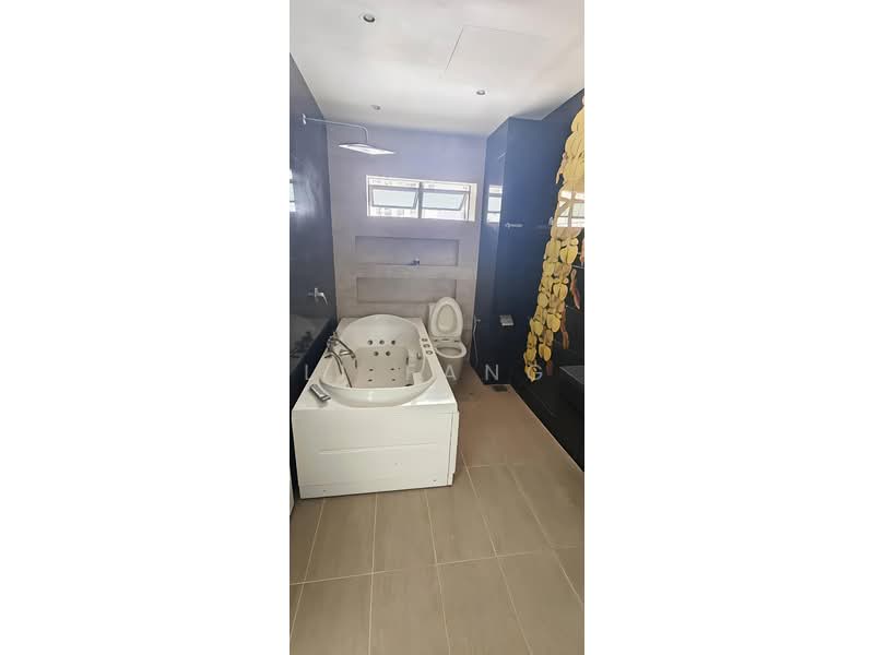 Townhouse for Rent in Ayer Itam (Penang) - Li Fang - Bathroom - PropertyGuru.com.my