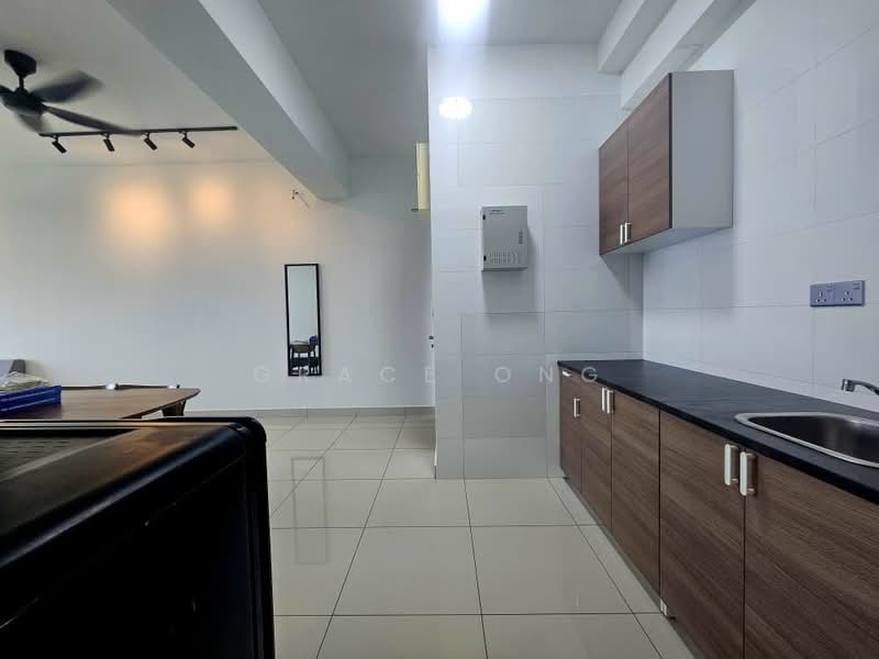 Condominium for Rent at D'Suites Akasia Horizon @ Horizon Hills - Grace Ong - Kitchen - PropertyGuru.com.my