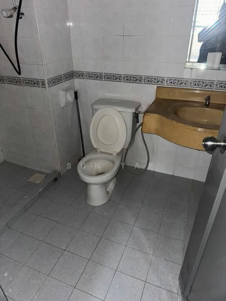Kondominium untuk Disewa di Polo Park - Sun Yap - Bathroom - PropertyGuru.com.my