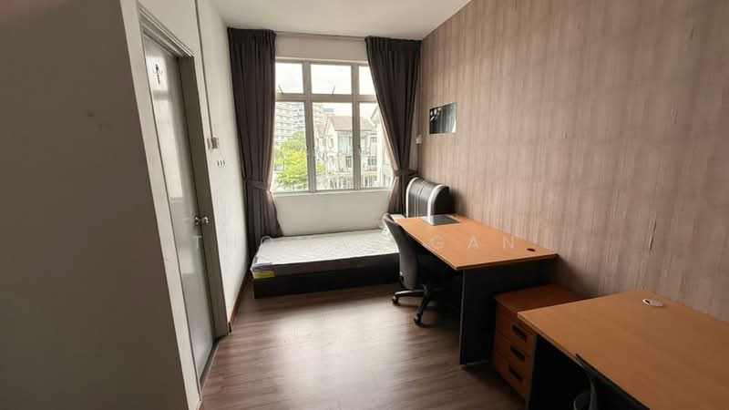 Rumah Bandar untuk Disewa di Tanjong Duabelas (Selangor) - Thomas Gan - Bedroom - PropertyGuru.com.my