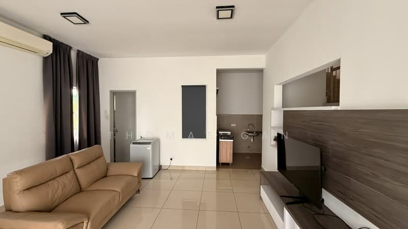 Rumah Bandar untuk Disewa di Tanjong Duabelas (Selangor) - Thomas Gan - Living Room - PropertyGuru.com.my