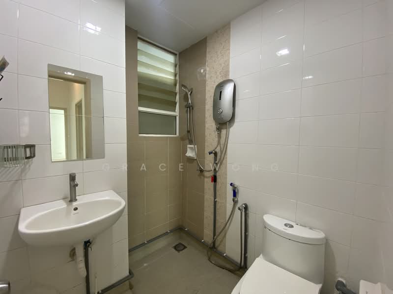 Kondominium untuk Disewa di The Zest @ Kinrara 9 - Grace Wong - Bathroom - PropertyGuru.com.my