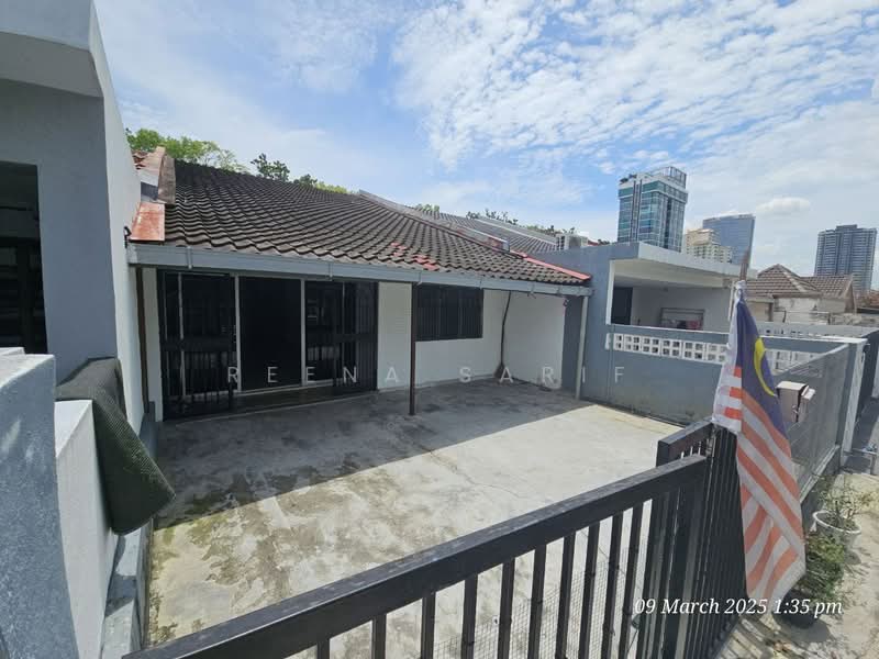 Rumah Teres 1 Tingkat untuk Dijual di Petaling Jaya (Selangor) - Reena Sarif - Exterior - PropertyGuru.com.my
