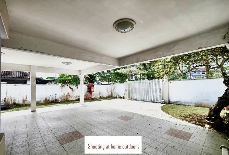Rumah Berkembar untuk Dijual di Taman Bukit Kempas (Tampoi) - SASER TAN. - Exterior - PropertyGuru.com.my