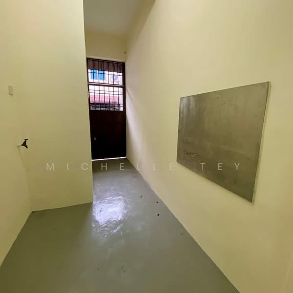 Rumah Teres 2 Tingkat untuk Dijual di Taman Setia Indah (Tebrau) - Michelle Tey - PropertyGuru.com.my