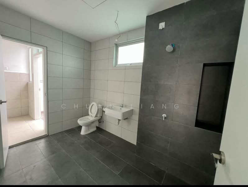 Rumah Teres 2 Tingkat untuk Dijual di Taman Impian Emas (Skudai) - Chuan Liang - Bathroom - PropertyGuru.com.my