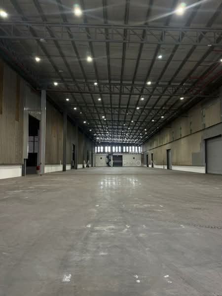 Warehouse for Rent in Shah Alam (Selangor) - Lim Jeon - Interior - PropertyGuru.com.my