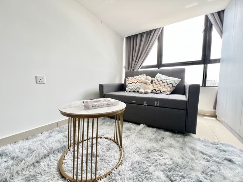 Servis Apartment untuk Dijual di Twin Tower Residence - SASER TAN. - Living Room - PropertyGuru.com.my