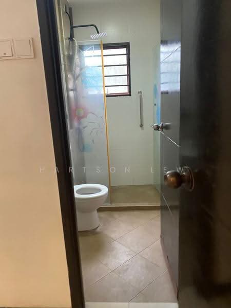 Apartment for Rent at Desa Idaman Residences - Hartson Lew - Bathroom - PropertyGuru.com.my
