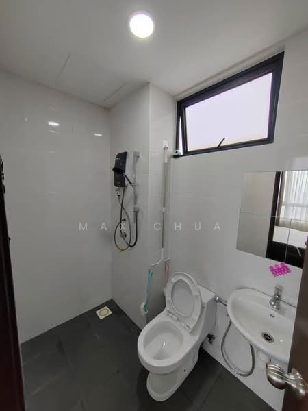 Servis Apartment untuk Disewa di Service Residence @ Landmark Residence 1 - Max Chua - Bathroom - PropertyGuru.com.my
