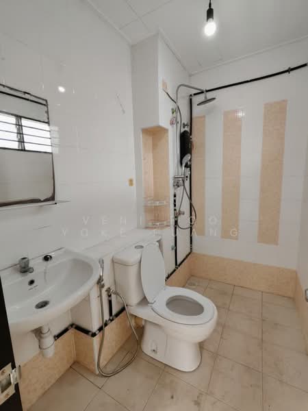 Cluster House for Rent in Setia Alam (Selangor) - Veni Foo Yoke Fuang - Bathroom - PropertyGuru.com.my