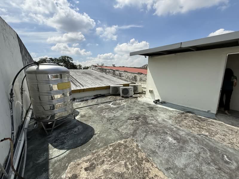 Shop for Sale in Taman Ungku Tun Aminah (Skudai) - Wee Howe - Roof - PropertyGuru.com.my