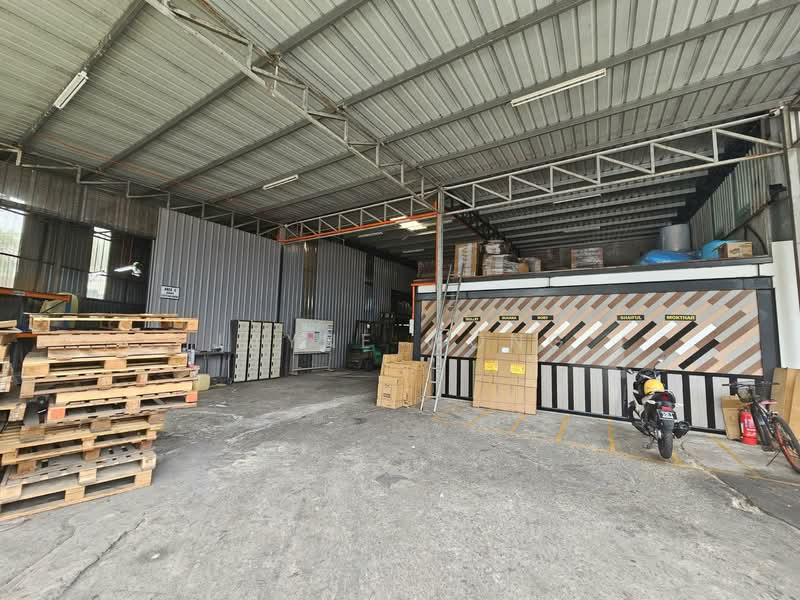 Kilang untuk Dijual di Taman Desa Cemerlang (Ulu Tiram) - Jayne Wong - PropertyGuru.com.my