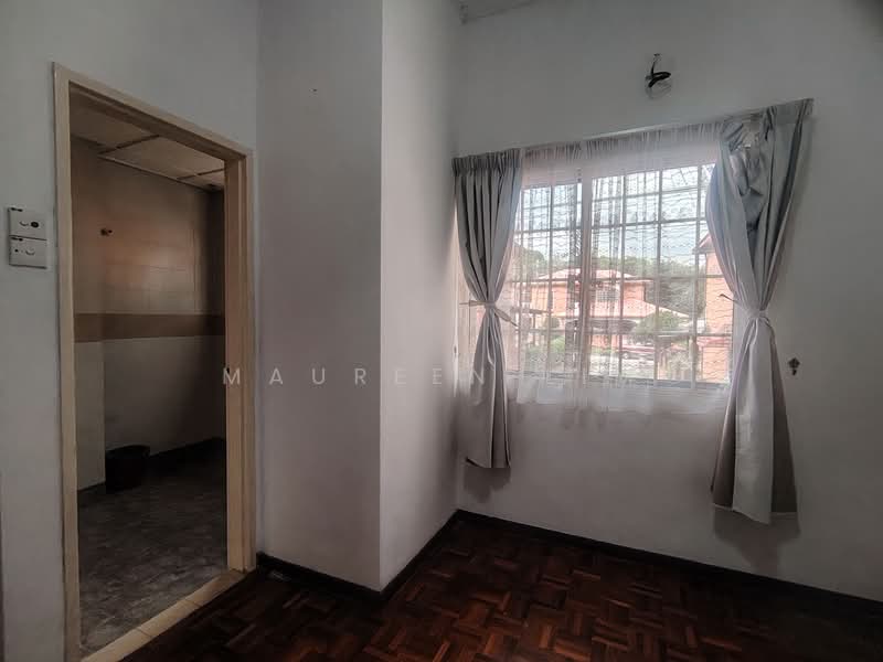 2-storey Terraced House for Sale in Sungai Long (Bandar Sungai Long) - Maureen Lim - PropertyGuru.com.my