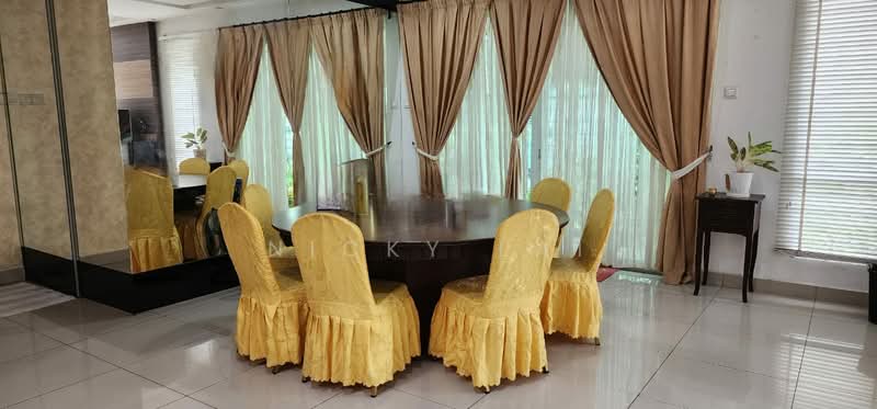 Semi-Detached House for Sale in Anggun (Rawang) - Nicky Lai - Dining Room - PropertyGuru.com.my