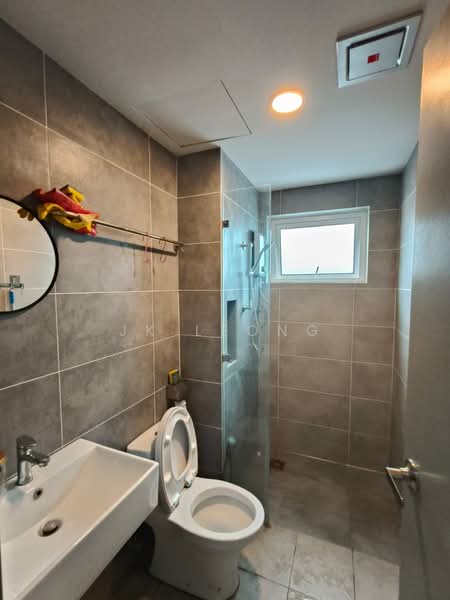 Servis Apartment untuk Disewa di 121 Residences - JK Leong - Bathroom - PropertyGuru.com.my